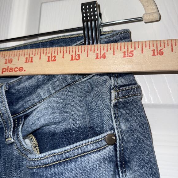 Judy Blue Jeans Sz 9/29 Blue Bootcut Raw Hem Stretch Slimming Comfort - Picture 5 of 9